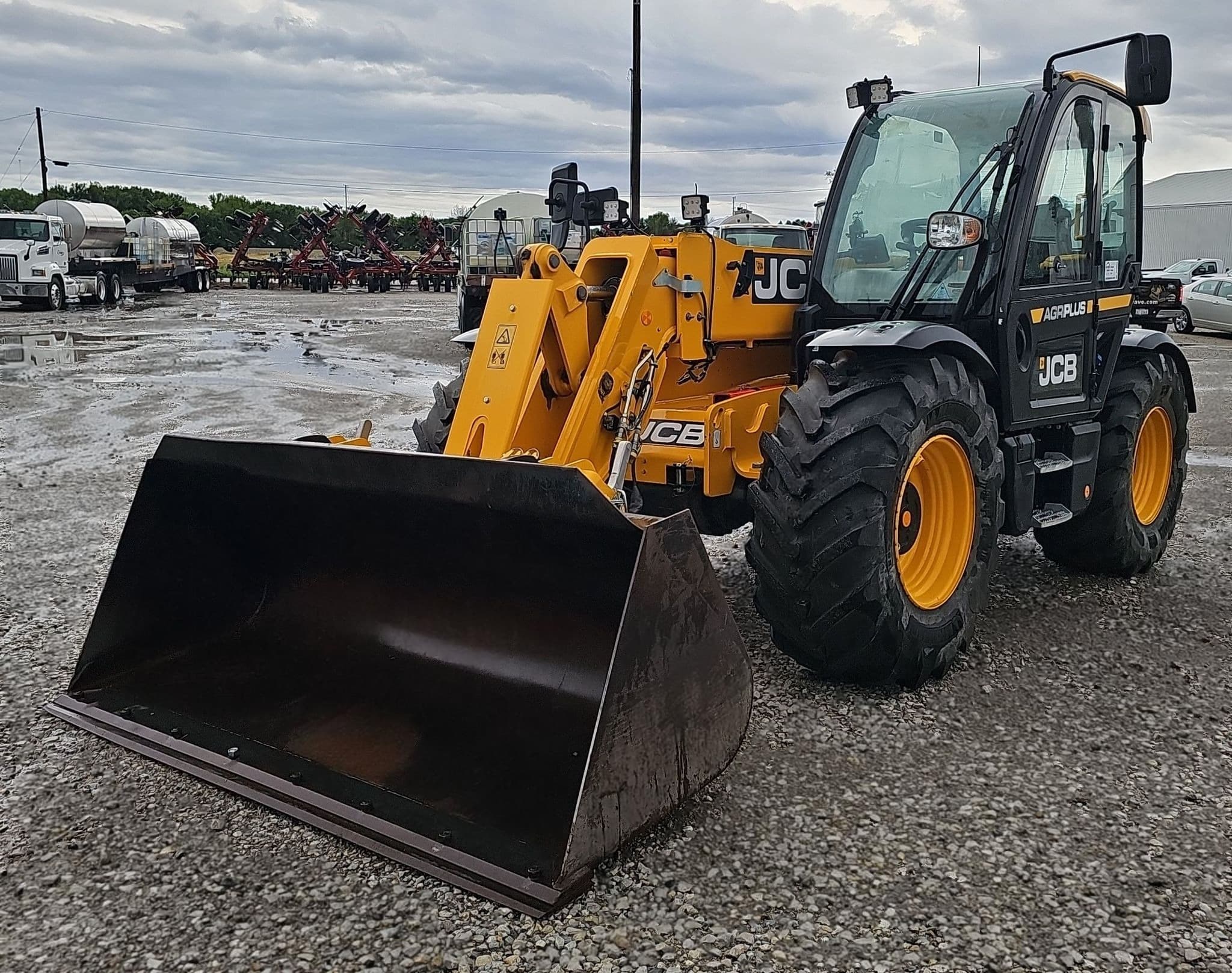 JCB 542-70AG agricultural telehandler listed by Smardt Equipment